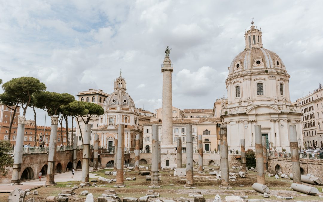 12 Latin words (and expressions) used in Italian