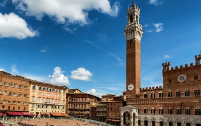 Godersi vs Piacere: How to Say “Enjoy” in Italian